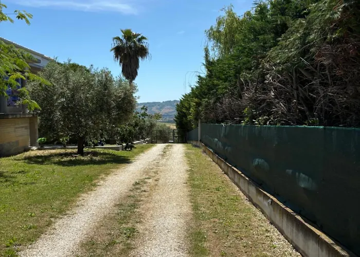 בית נופש Casa Degli Ulivi קולונלה